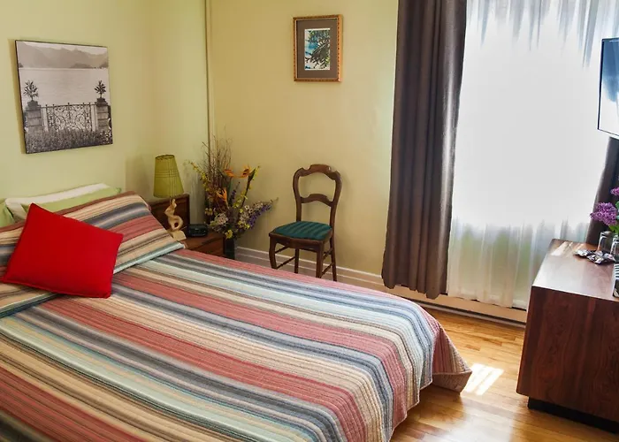 Maison Des Jardins B & B Montreal